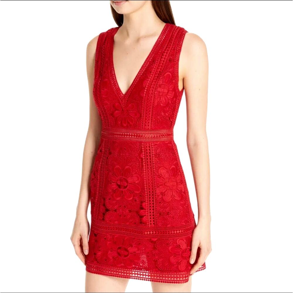 Alice + Olivia Red Lace Dress 4 Sleeveless V Neck Floral Eyelet Mini Cocktail